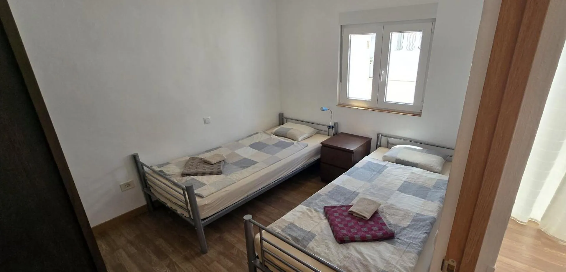 Casa Roja 3 Tias - Quiet Resort, Central, Parking 0*,  Spain