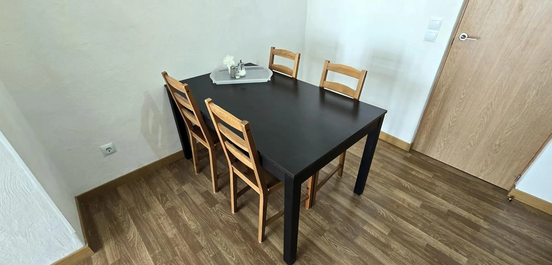 Casa Roja 3 Tias - Quiet Resort, Central, Parking Apartment